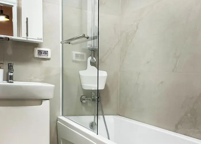 Lejlighed Relax And Cozy Studio- Private Parking - Near Center