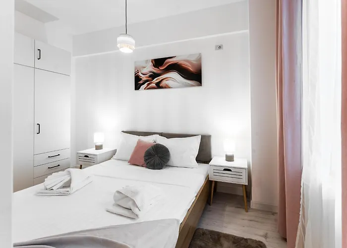 Relax And Cozy Studio- Private Parking - Near Center Lejlighed