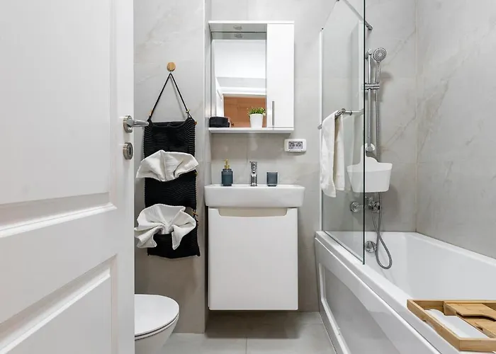 Relax And Cozy Studio- Private Parking - Near Center Lejlighed Bukarest