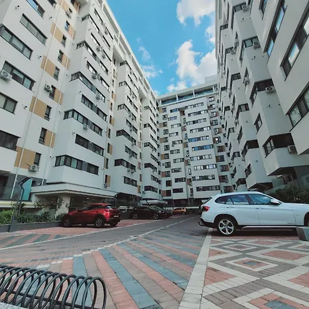 Relax And Cozy Studio- Private Parking - Near Center Bucarest