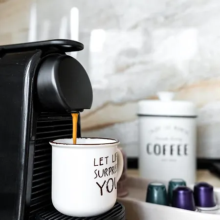 Relax And Cozy Studio- Private Parking - Near Center * Bucharest