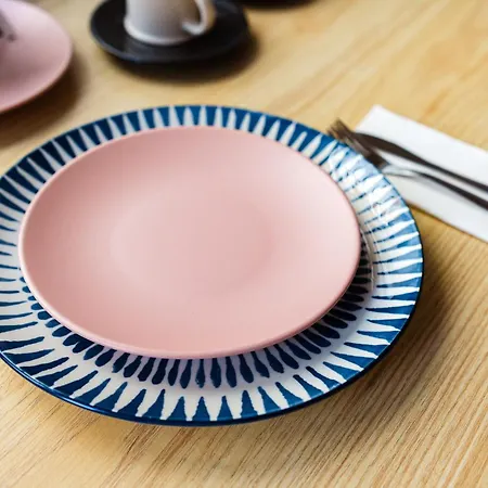 Apartment Relax And Cozy Studio- Private Parking - Near Center Bukarest