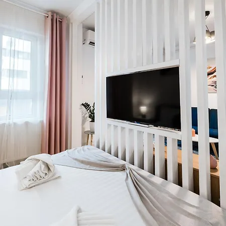 Relax And Cozy Studio- Private Parking - Near Center *