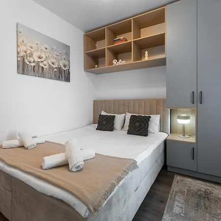 Relax And Cozy Studio- Private Parking - Near Center Apartament *