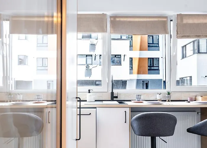 Relax And Cozy Studio- Private Parking - Near Center * 布加勒斯特