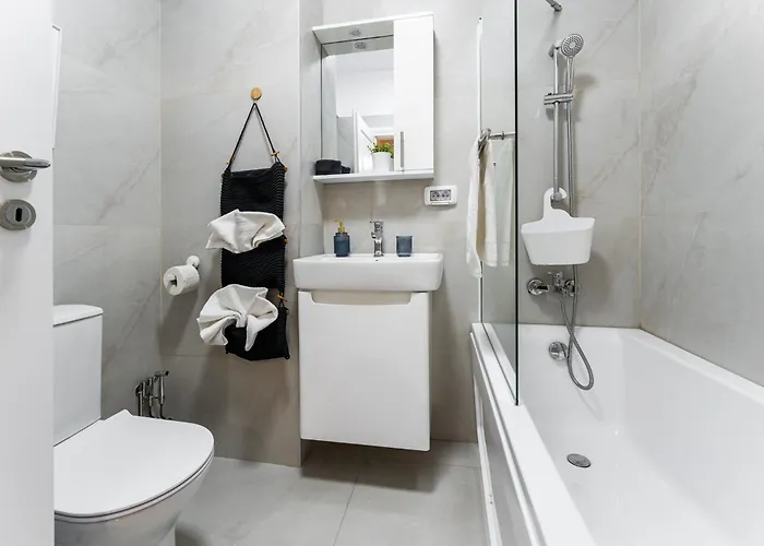 Relax And Cozy Studio- Private Parking - Near Center 公寓 布加勒斯特