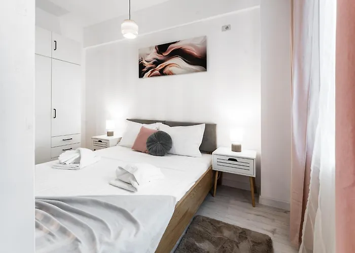 公寓 Relax And Cozy Studio- Private Parking - Near Center