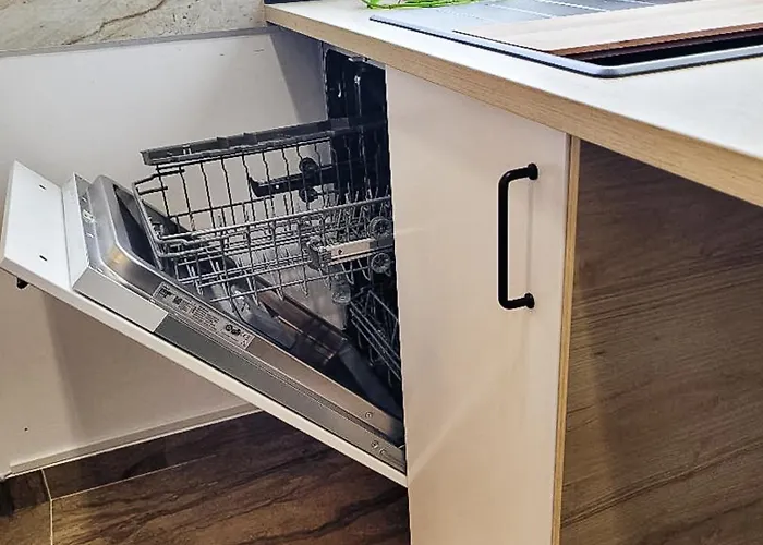 Relax And Cozy Studio- Private Parking - Near Center 公寓