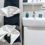 Relax And Cozy Studio- Private Parking - Near Center Apartmán Bukurešť
