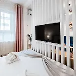 Relax And Cozy Studio- Private Parking - Near Center *