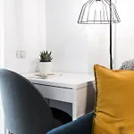 Relax And Cozy Studio- Private Parking - Near Center Apartmán *