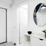 Relax And Cozy Studio- Private Parking - Near Center * Bukurešť