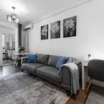 Relax And Cozy Studio- Private Parking - Near Center Apartmán *