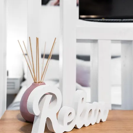 Relax And Cozy Studio- Private Parking - Near Center *