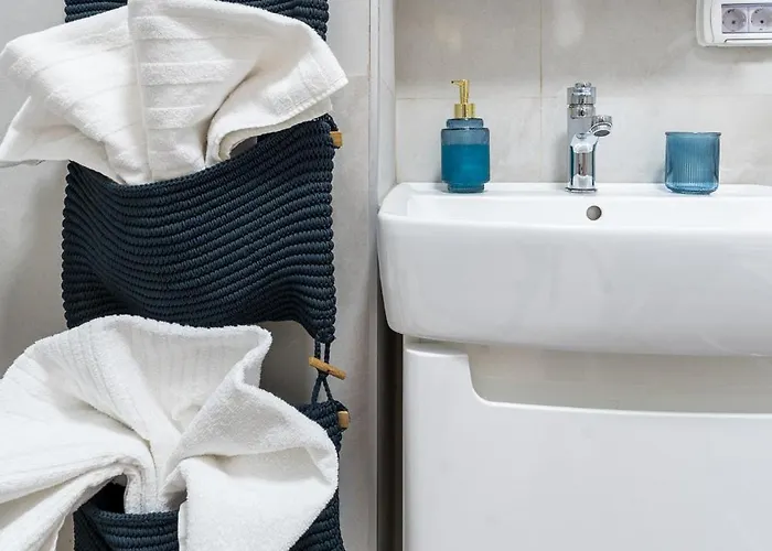 Relax And Cozy Studio- Private Parking - Near Center Apartment Bucharest