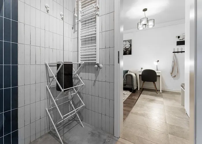 Apartment Relax And Cozy Studio- Private Parking - Near Center Bucharest