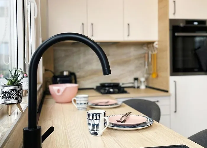 Relax And Cozy Studio- Private Parking - Near Center Lägenhet *