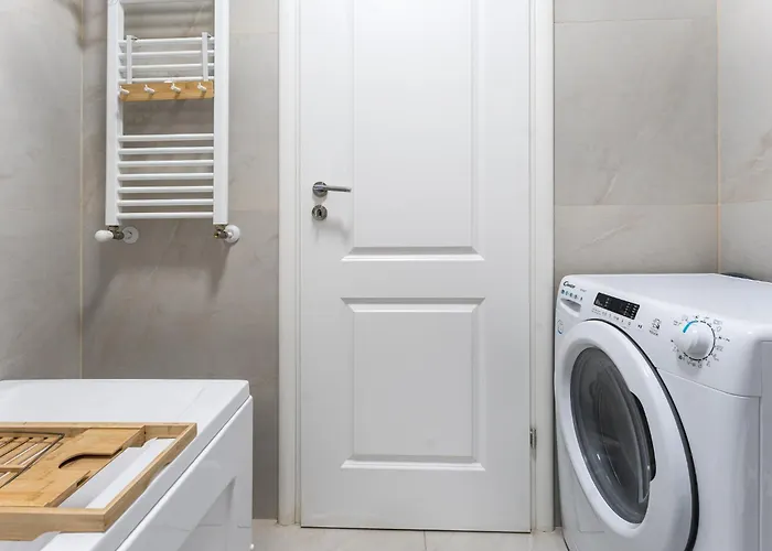 Relax And Cozy Studio- Private Parking - Near Center *