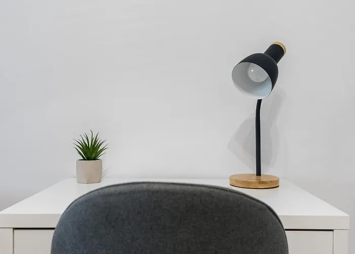 Relax And Cozy Studio- Private Parking - Near Center Lägenhet Bukarest