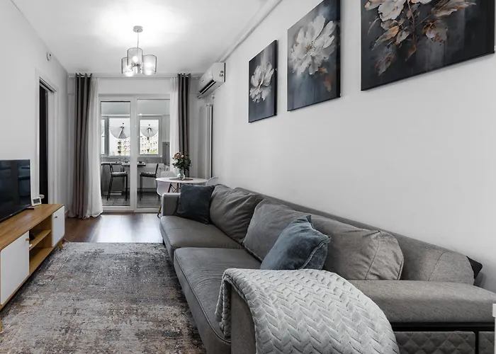 Lägenhet Relax And Cozy Studio- Private Parking - Near Center